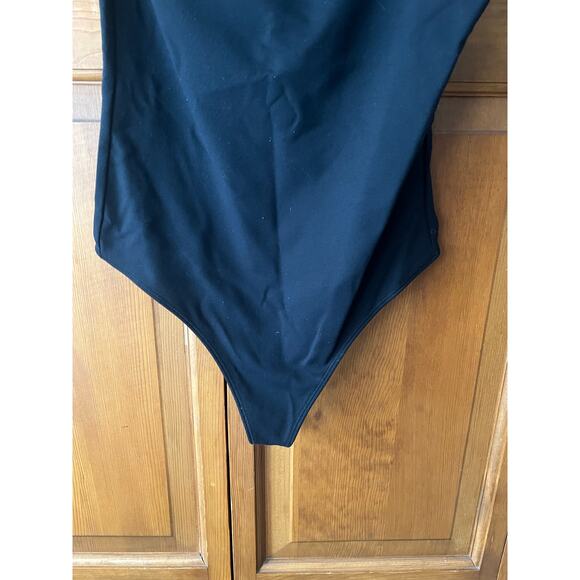 Abercrombie & Fitch Women's Seamless One Shoulder Sleeveless Bodysuit Black SZ M - Picture 4 of 11